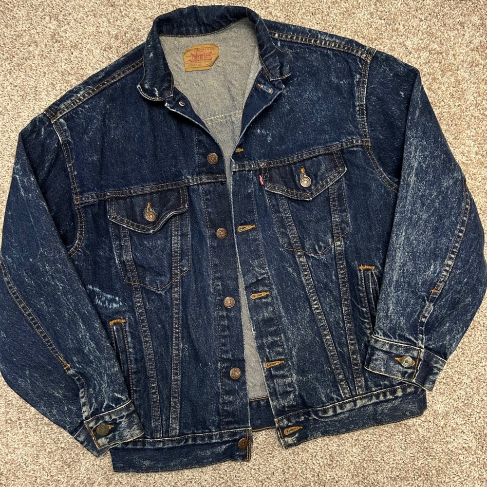 Vintage Levi's 57508-1109 Type‎ III Trucker Denim Jacket USA Made Large Distress